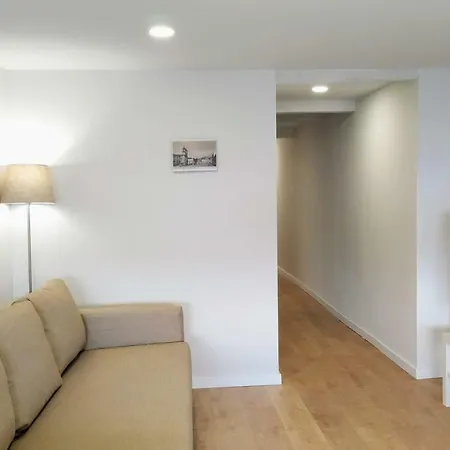 아파트 Anjo33 Flats 브라가