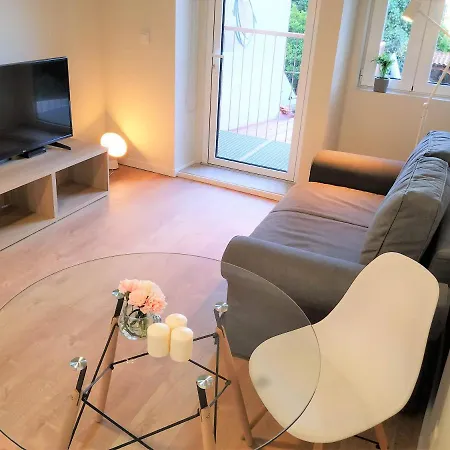 Anjo33 Flats 브라가